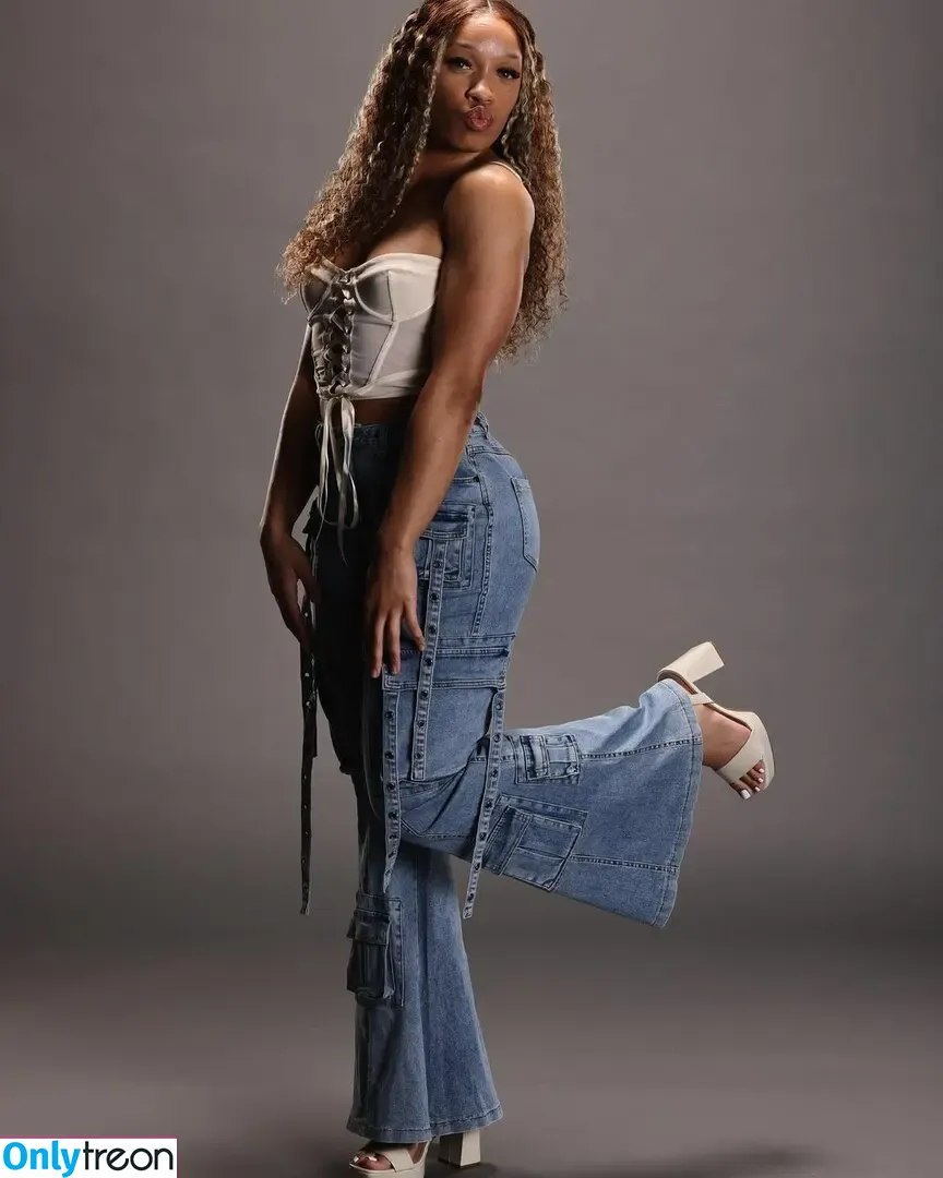 Layla Diggs nude photo #0030 (Breanna Covington / layladiggswwe)