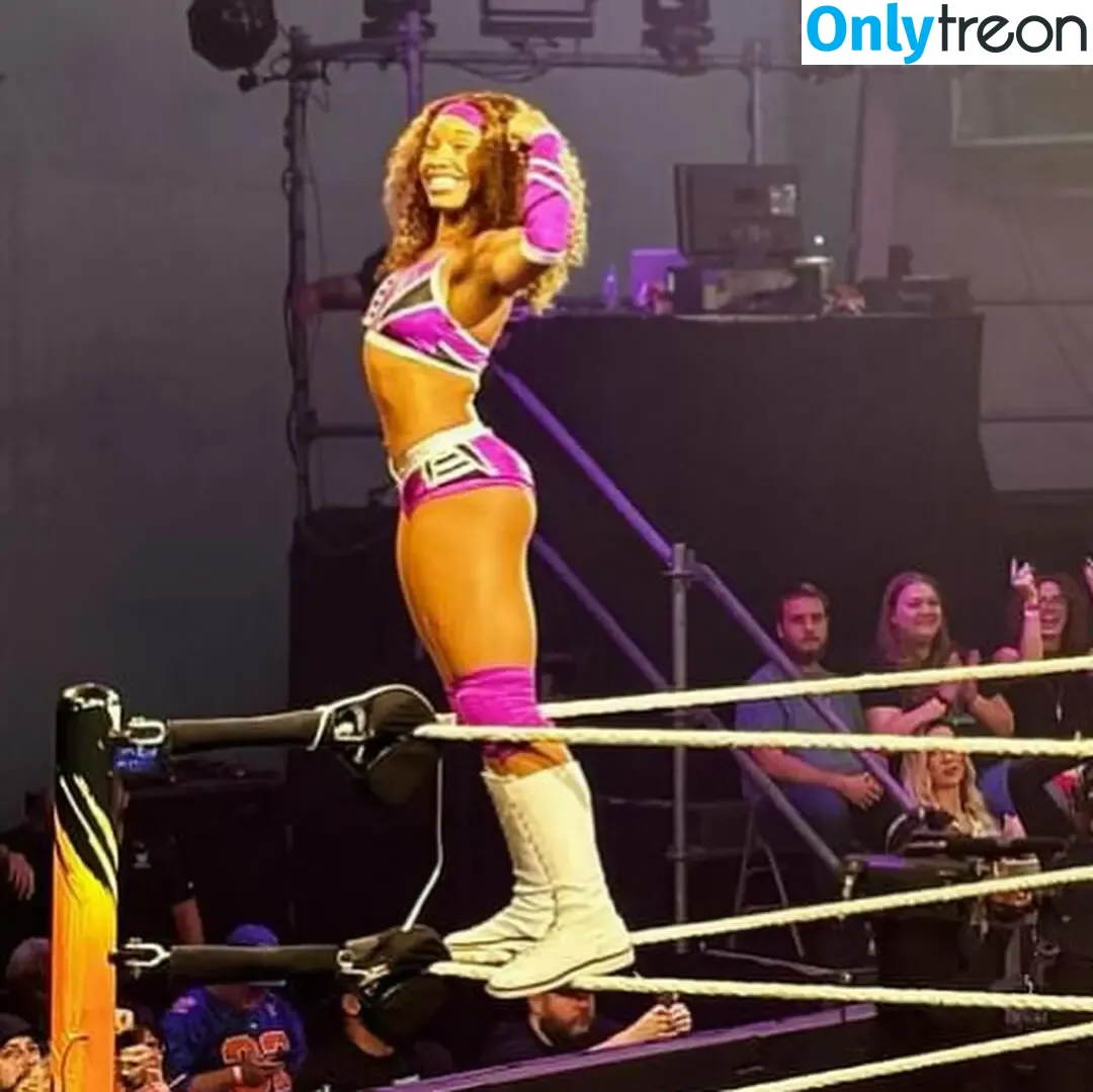 Layla Diggs nude photo #0051 (Breanna Covington / layladiggswwe)