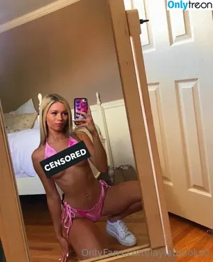 laylabrooks0 / laylabrooks.xo nude photo #0032