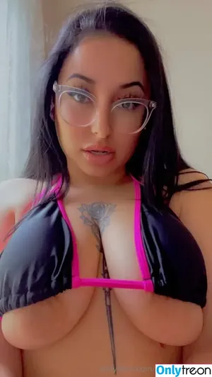 laylalovelyxxx / layla_lovely57 фото голая #2002