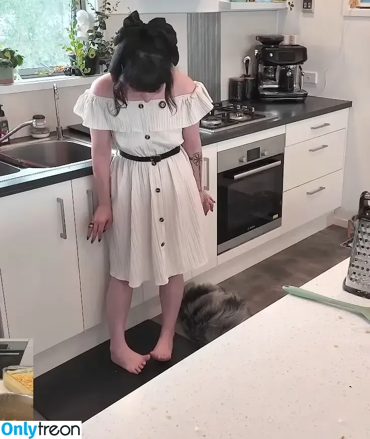 Layna Lazar голая photo #0347 (LaynaLazar)