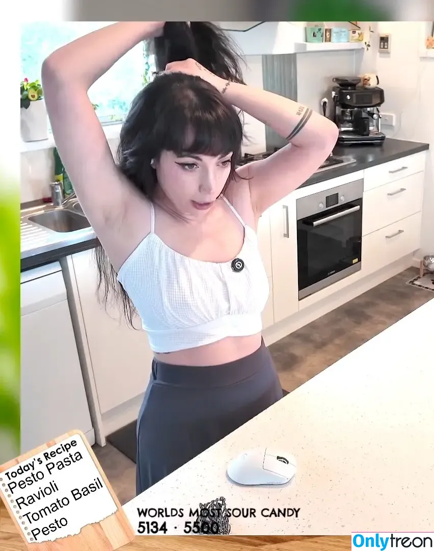Layna Lazar голая photo #0355 (LaynaLazar)