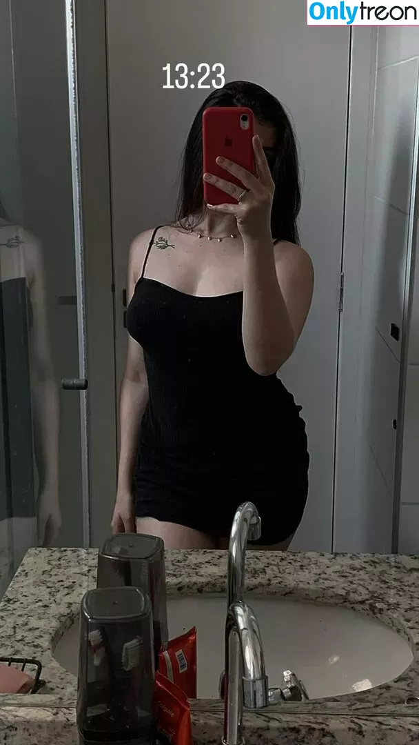 Laysa Gardini голая photo #0008 (laysagardini_)