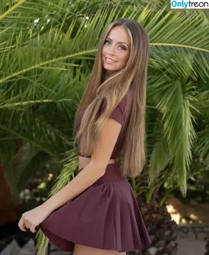 Lea Katharina Maria / leakatharinamaria nude photo #1262