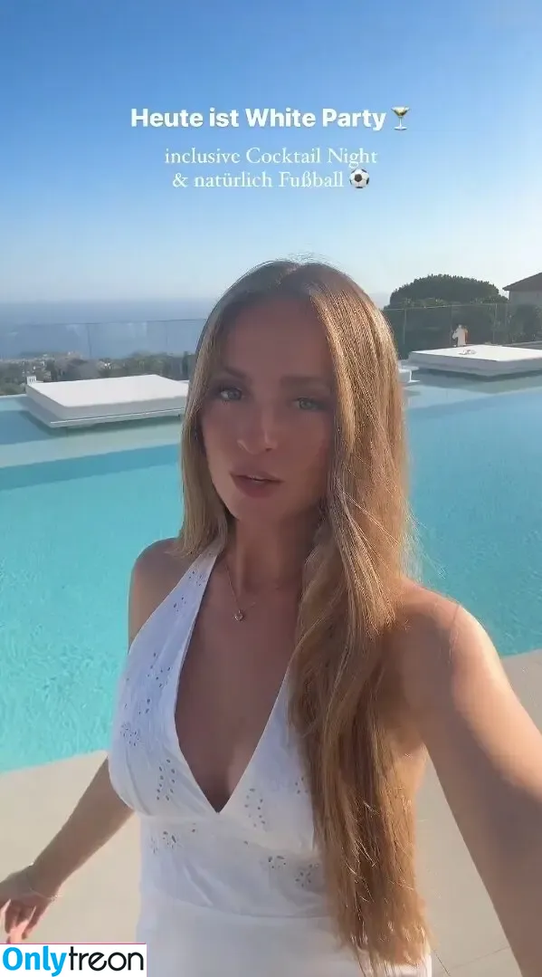 Lea Katharina Maria nude photo #1077 (leakatharinamaria)