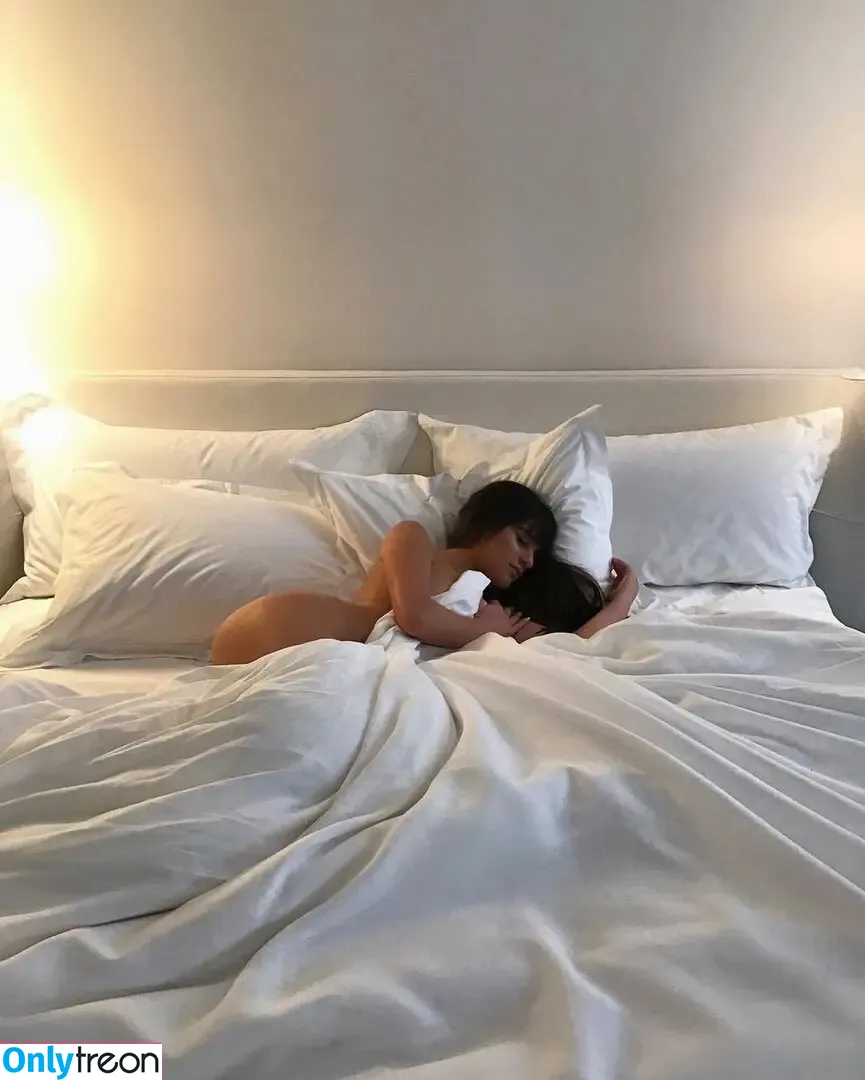 Lea Michele nude photo #0396 (leamichele)