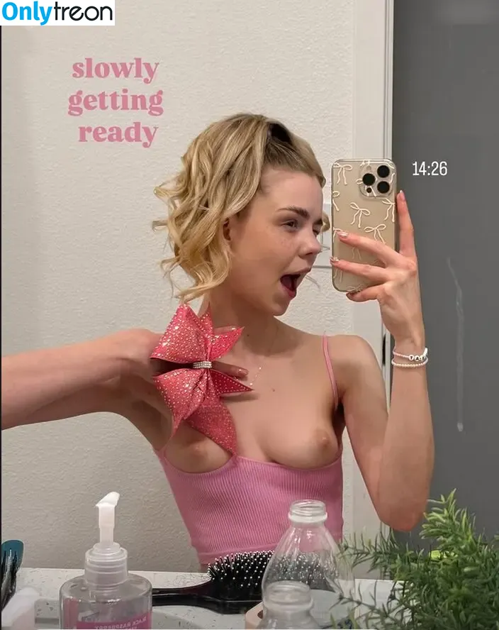 Lea Peach nude photo #1416 (Lea Peach)
