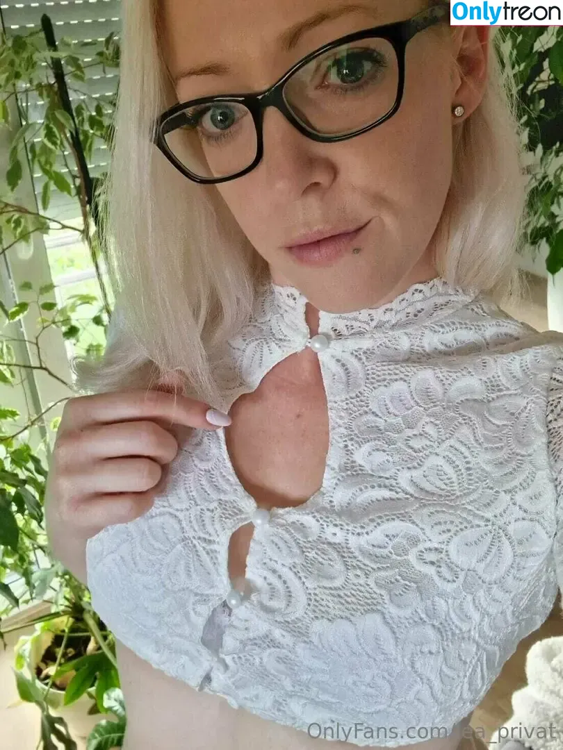 lea_privat nude photo #0067 (lea_privat13)