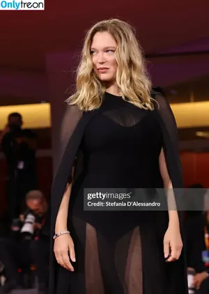 Lea Seydoux / leaseydouxfr nude photo #0751