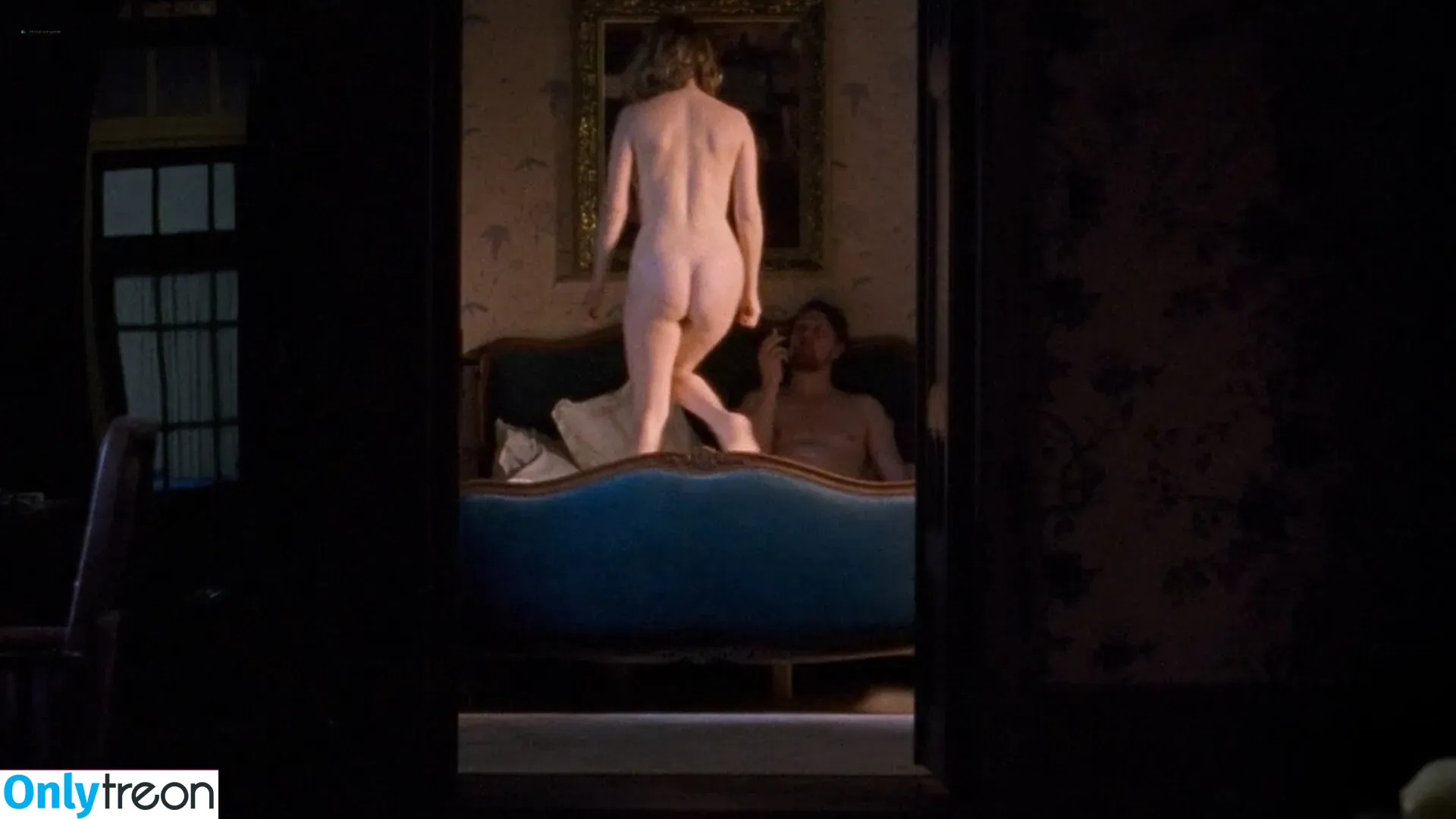 Lea Seydoux nude photo #0161 (leaseydouxfr)