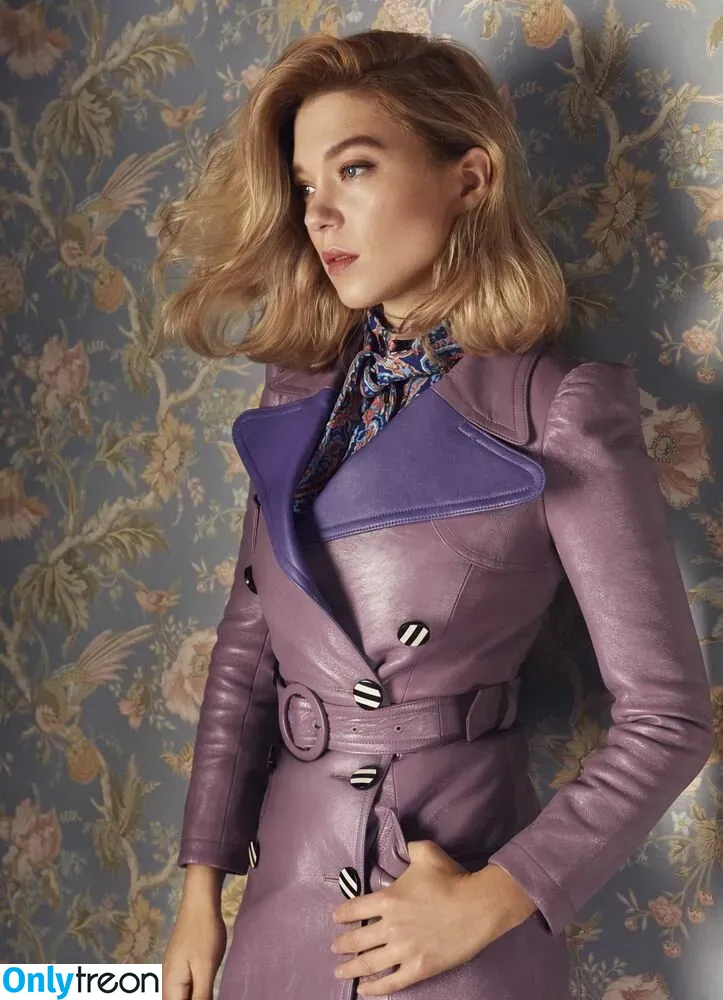 Lea Seydoux голая photo #0216 (leaseydouxfr)