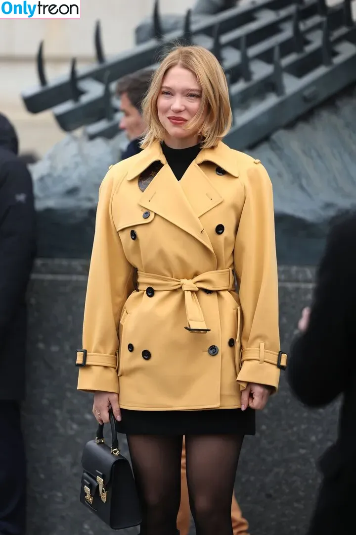 Lea Seydoux голая photo #0319 (leaseydouxfr)