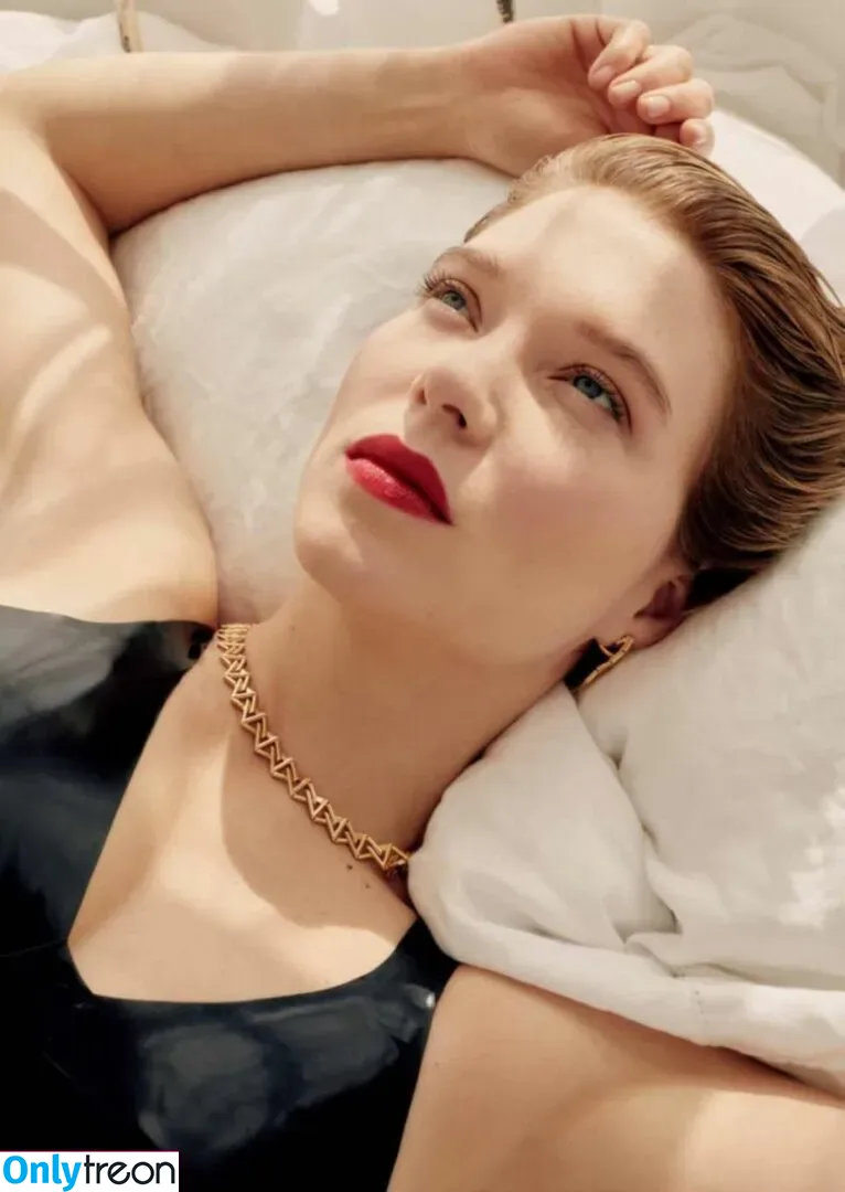 Lea Seydoux голая photo #0330 (leaseydouxfr)