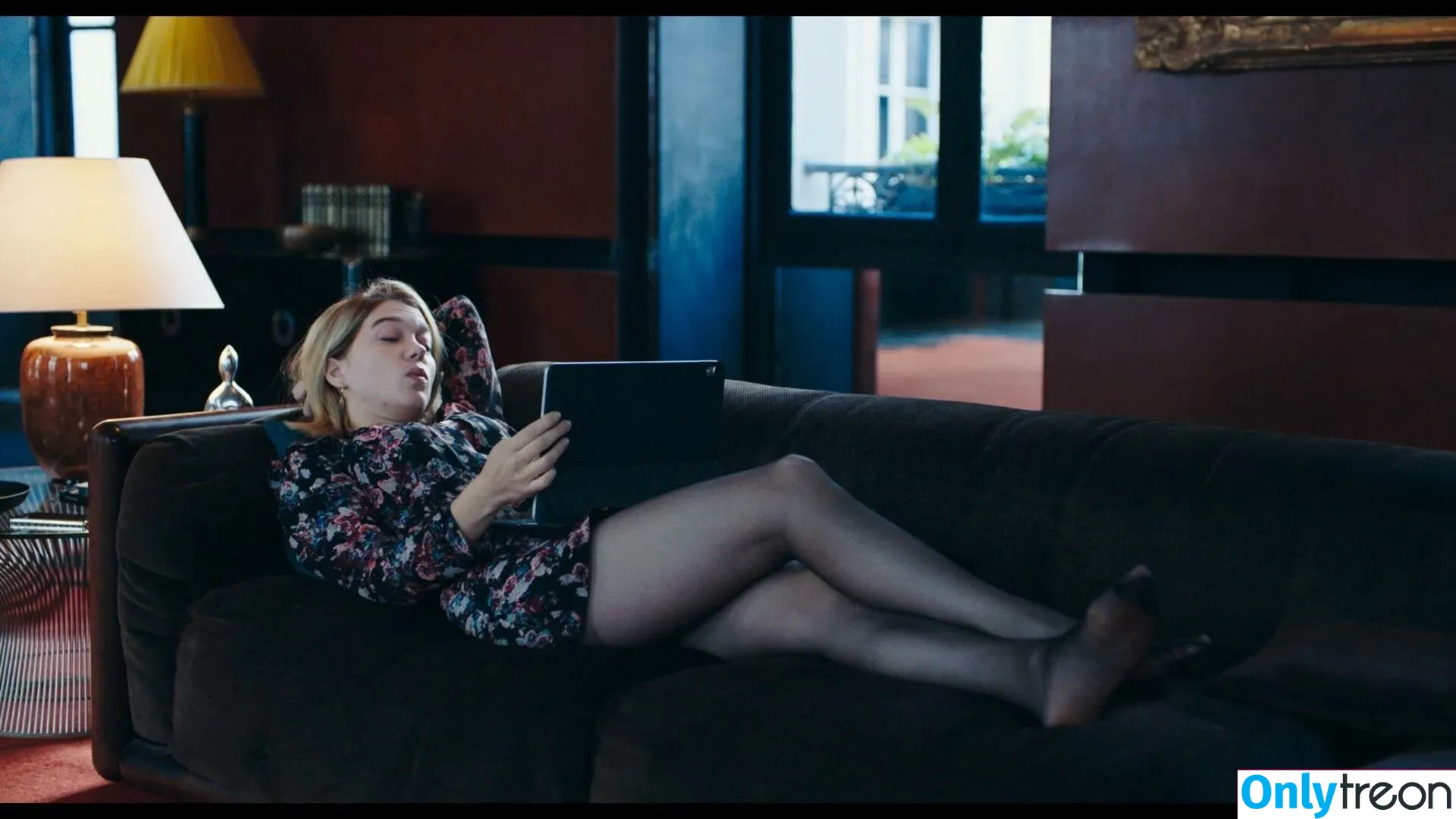 Lea Seydoux nude photo #0397 (leaseydouxfr)