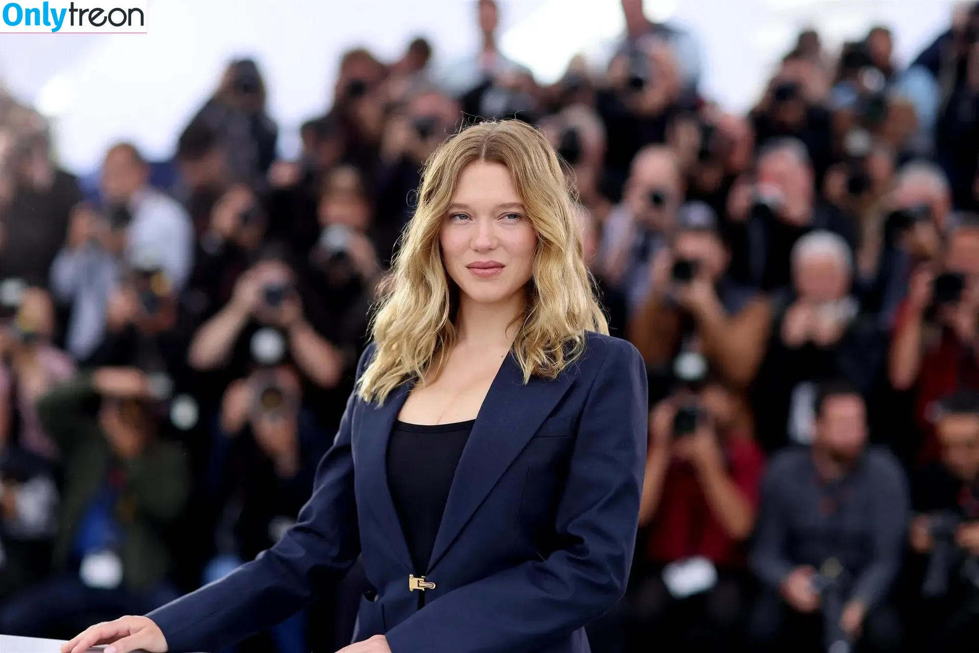 Lea Seydoux голая photo #0610 (leaseydouxfr)