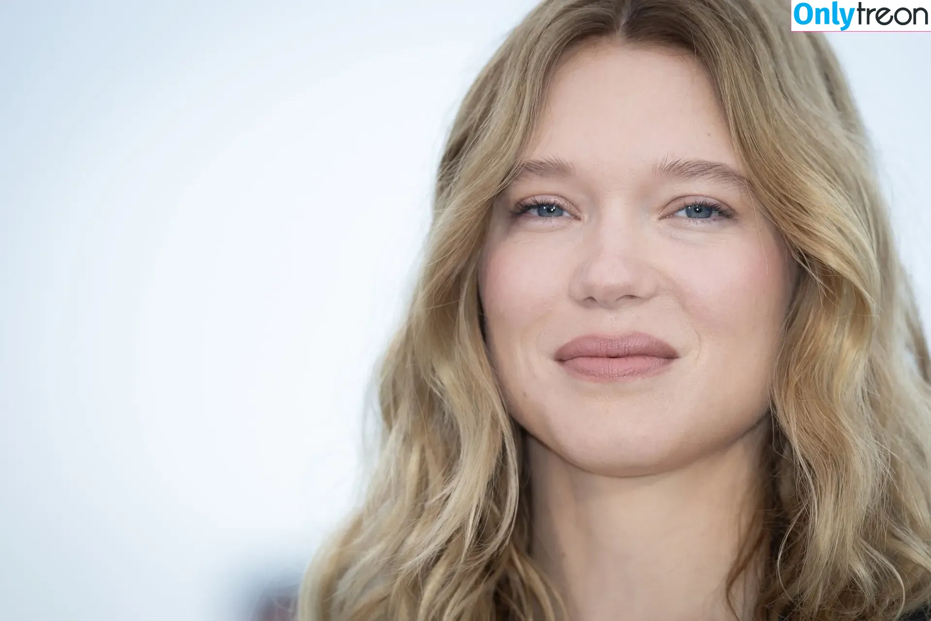 Lea Seydoux голая photo #0612 (leaseydouxfr)