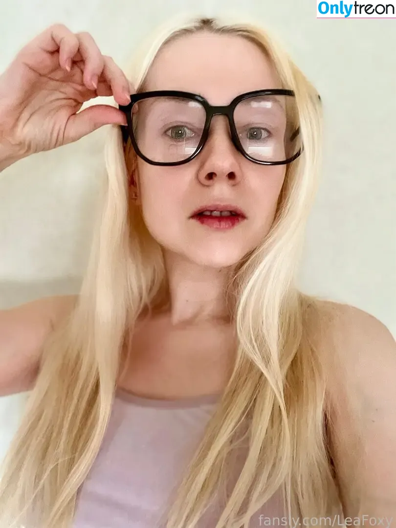 LeaFoxy nude photo #0111 (laroxy_sage)