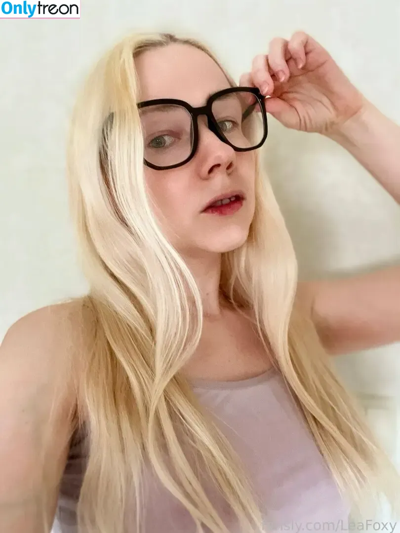 LeaFoxy nude photo #0112 (laroxy_sage)