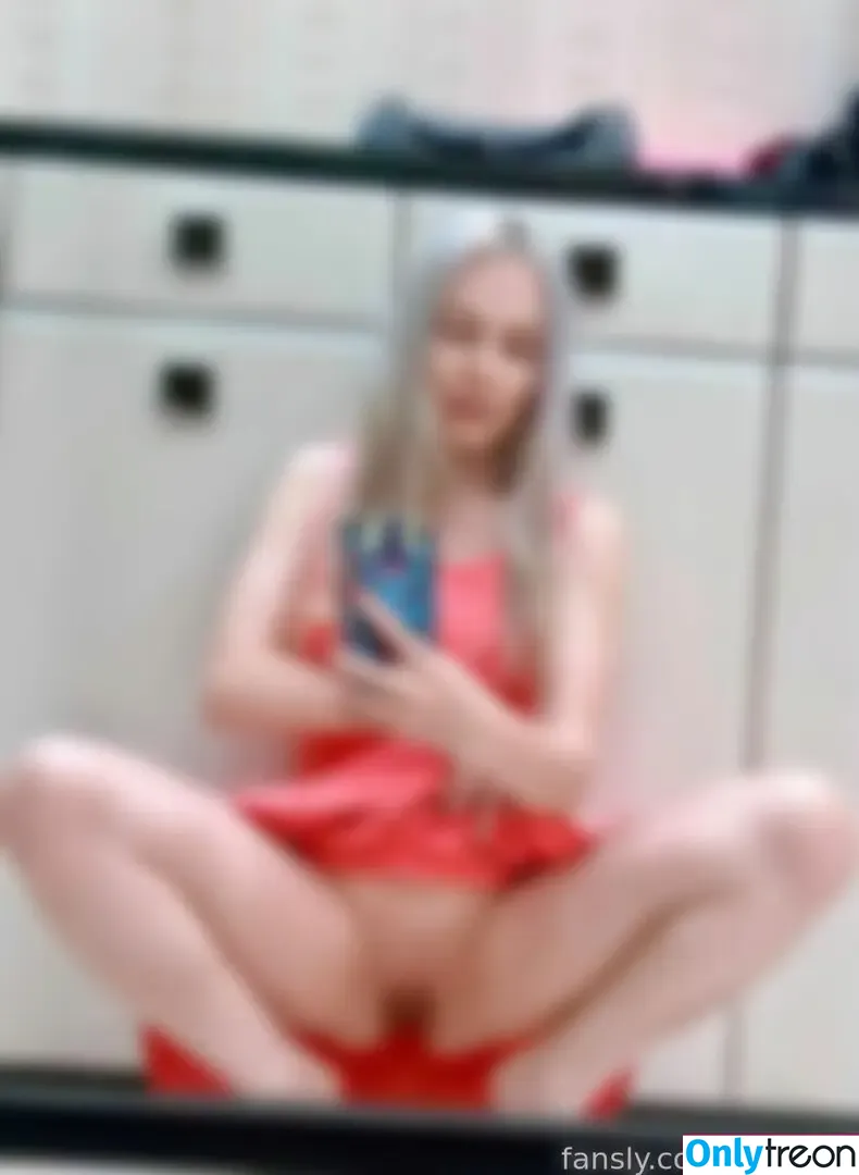 LeaFoxy nude photo #0176 (laroxy_sage)