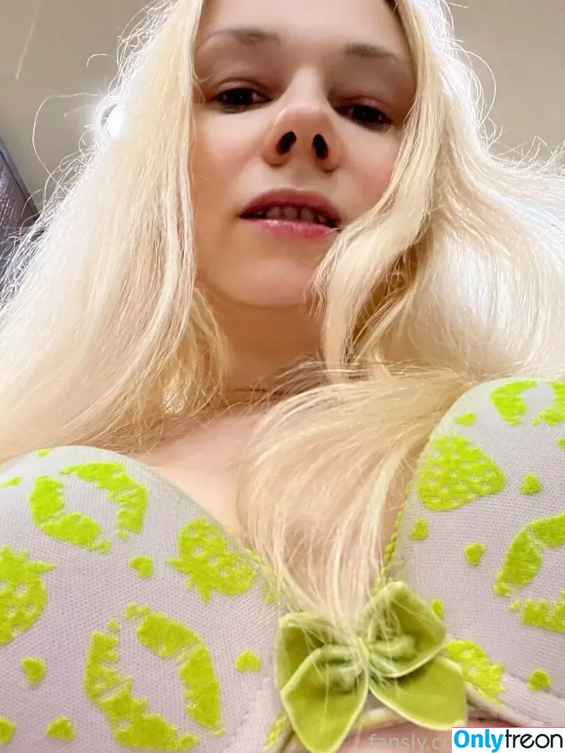 LeaFoxy nude photo #0184 (laroxy_sage)