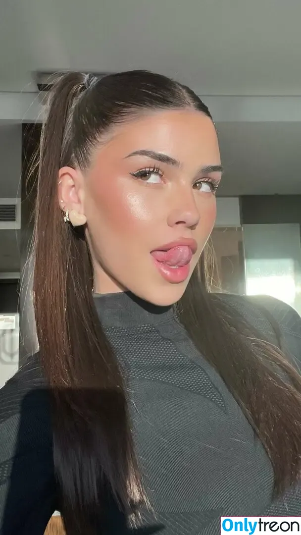 Leah Halton голая photo #0768 (leahhalton_)