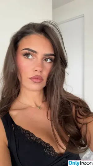 Leah Halton / leahhalton_ nude photo #1585