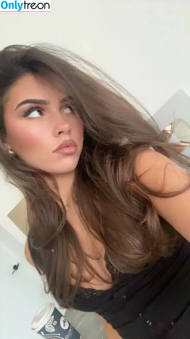 Leah Halton nude photo #1598 (leahhalton_)