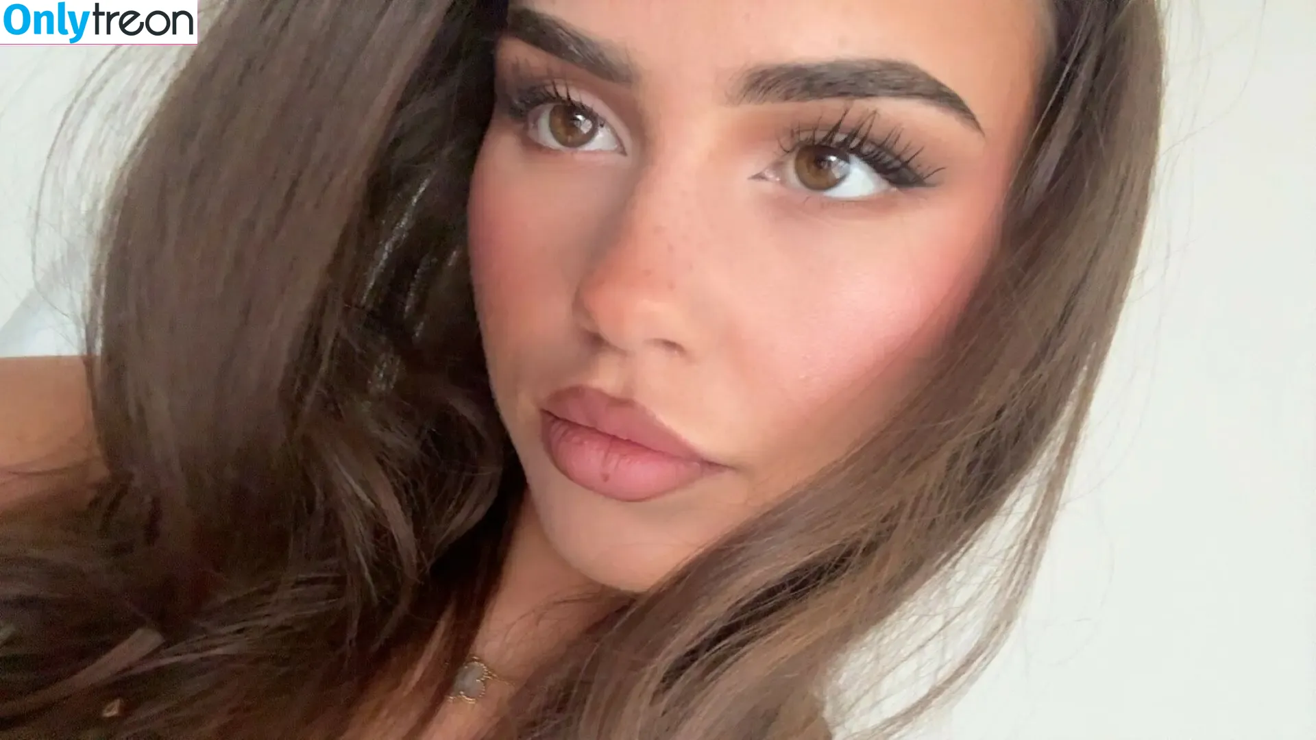 Leah Halton nude photo #1600 (leahhalton_)