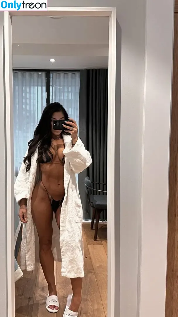 Leah Shutkever nude photo #0203 (shutkeverofficial)