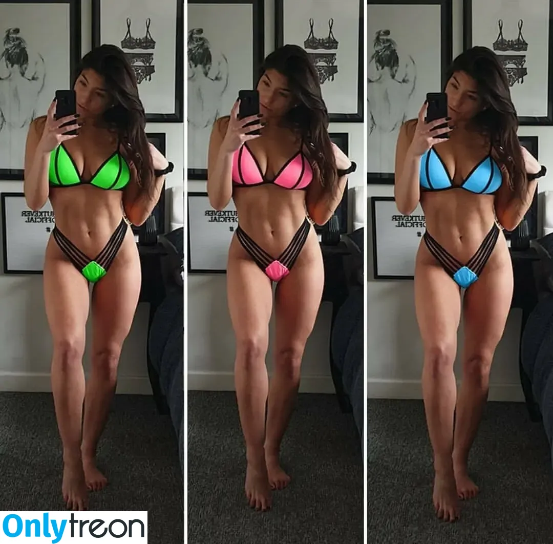 Leah Shutkever nude photo #0212 (shutkeverofficial)