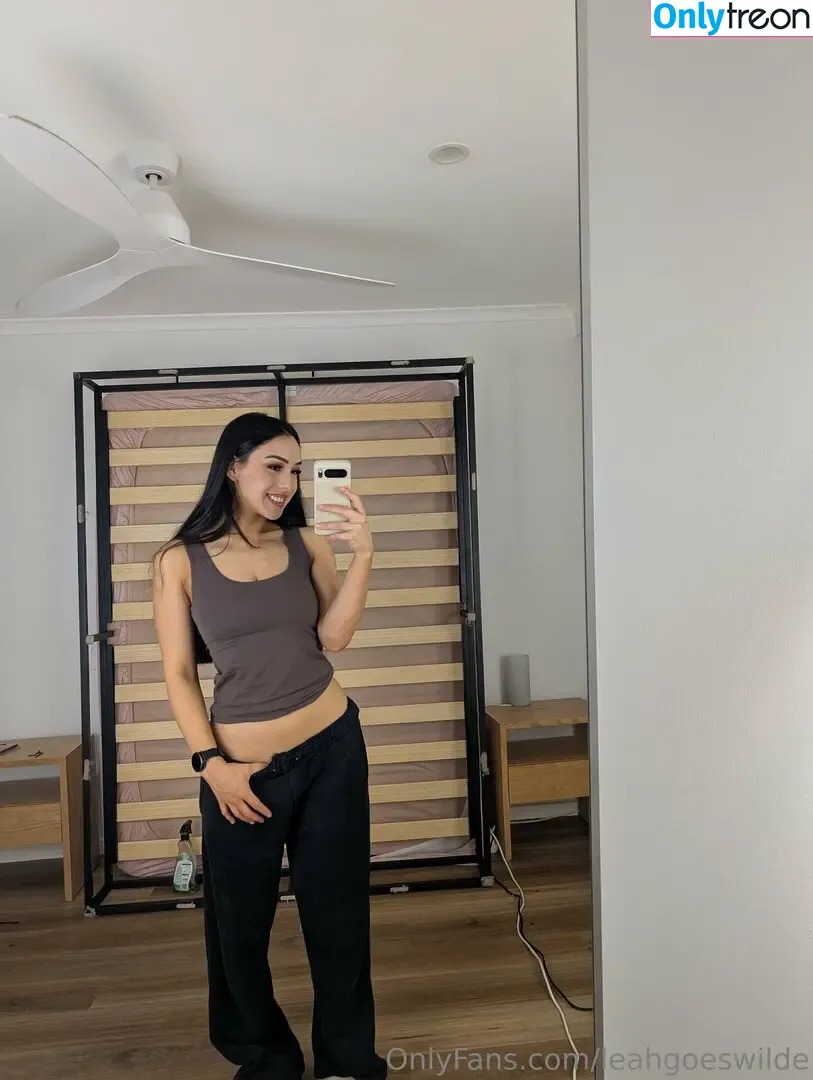Leahgoeswilde nude photo #0927 (leahwildeofficial)