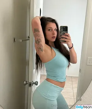 leahgotti / loveleahgotti nude photo #0153