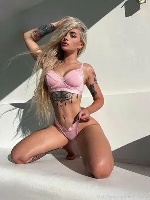 leahmeow / _leah.chan_ nude photo #0176