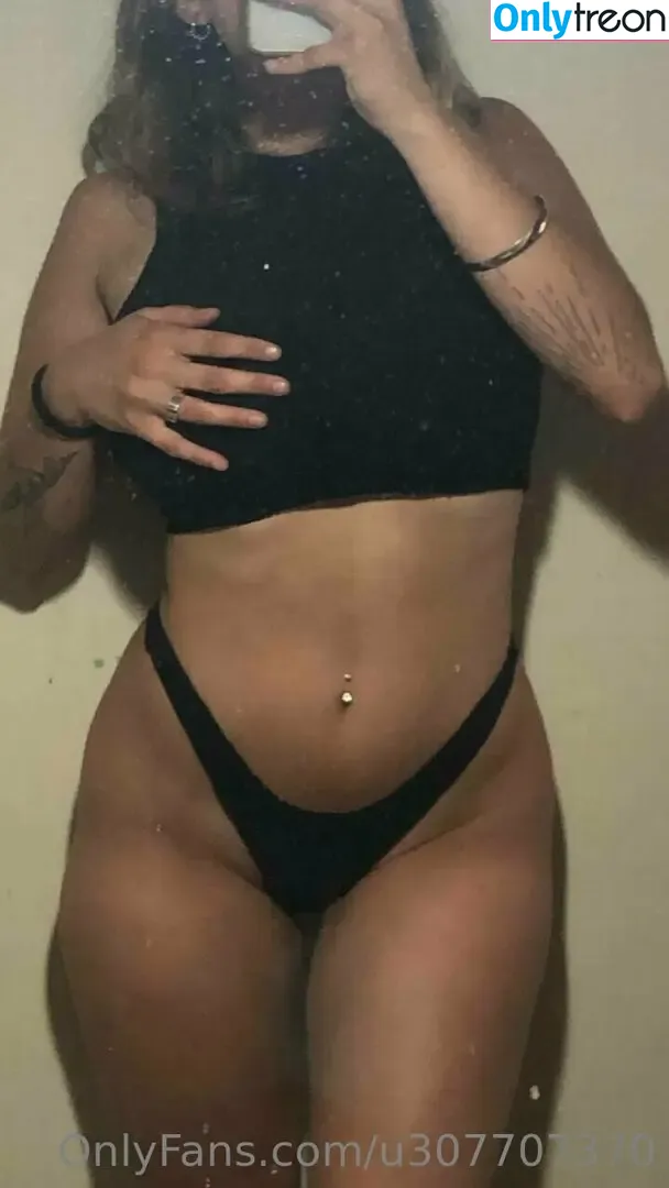 leasanz nude photo #0019 (leasanzz)