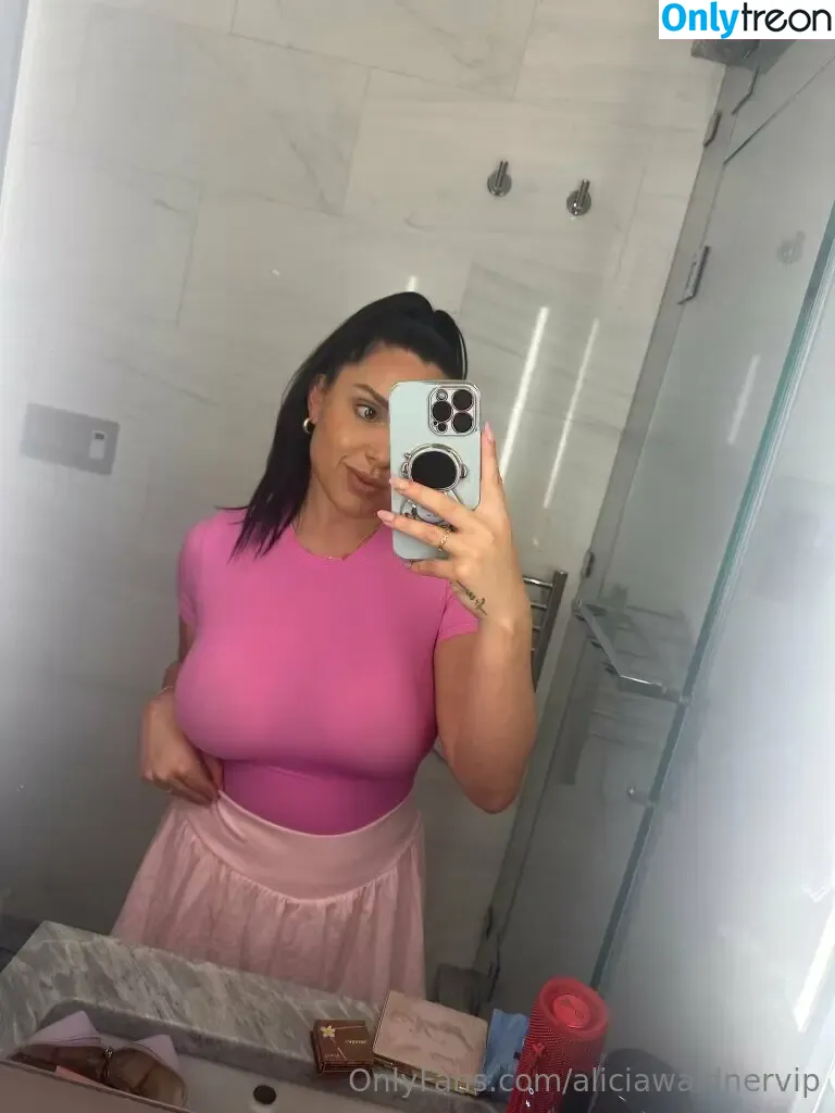 leashwaldvip nude photo #0038 (aliciawaldner)