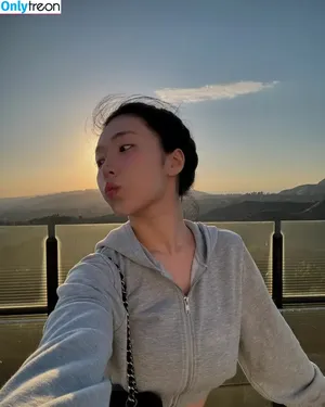 Lee Yeonwoo / yeonwooahh / 이연우 фото голая #0023