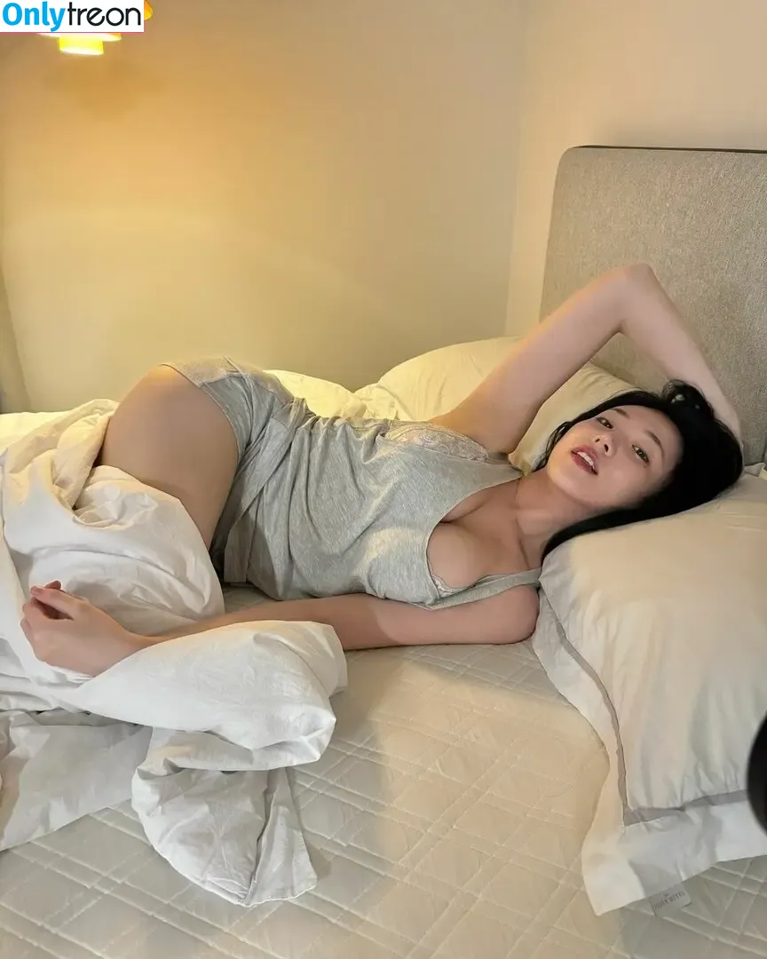 Lee Yeonwoo голая photo #0043 (yeonwooahh / 이연우)