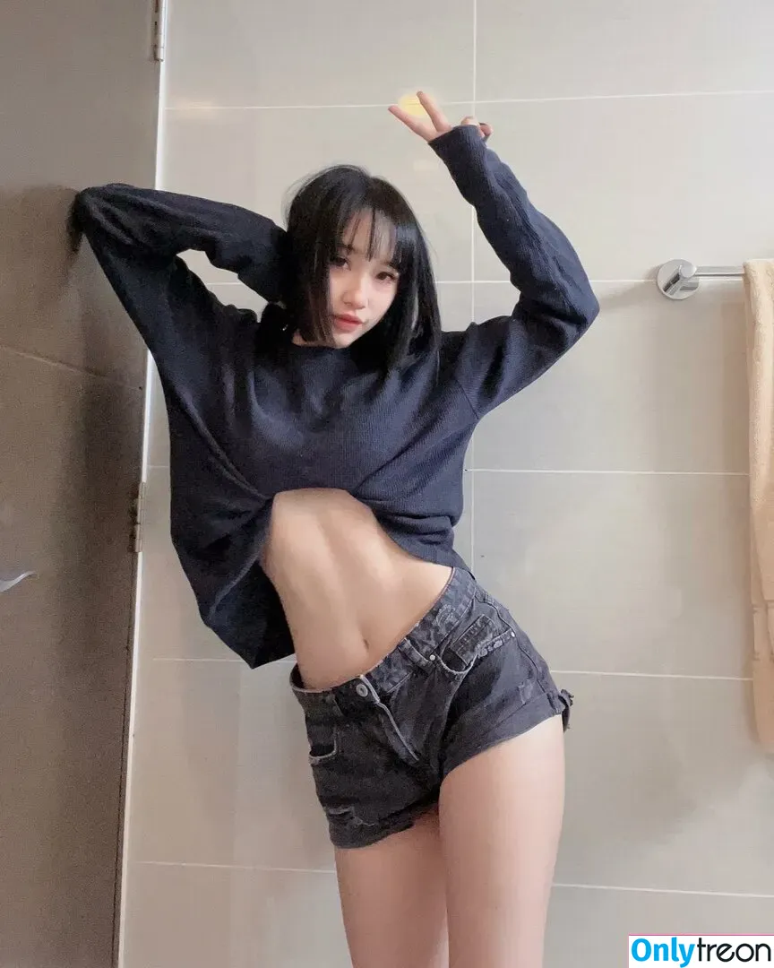 leezipotato nude photo #0081 (leezipotato)