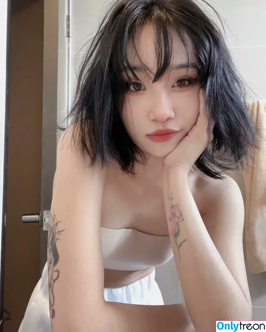 leezipotato nude photo #0097 (leezipotato)