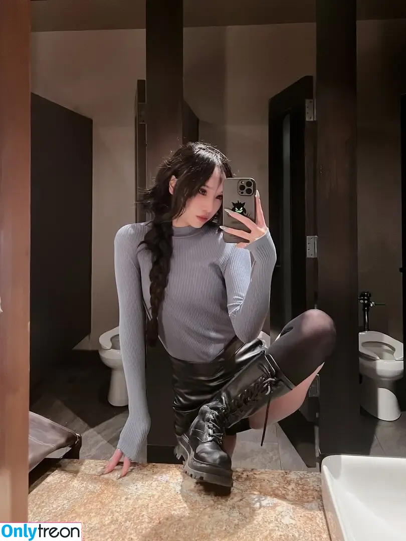leezipotato nude photo #0258 (leezipotato)