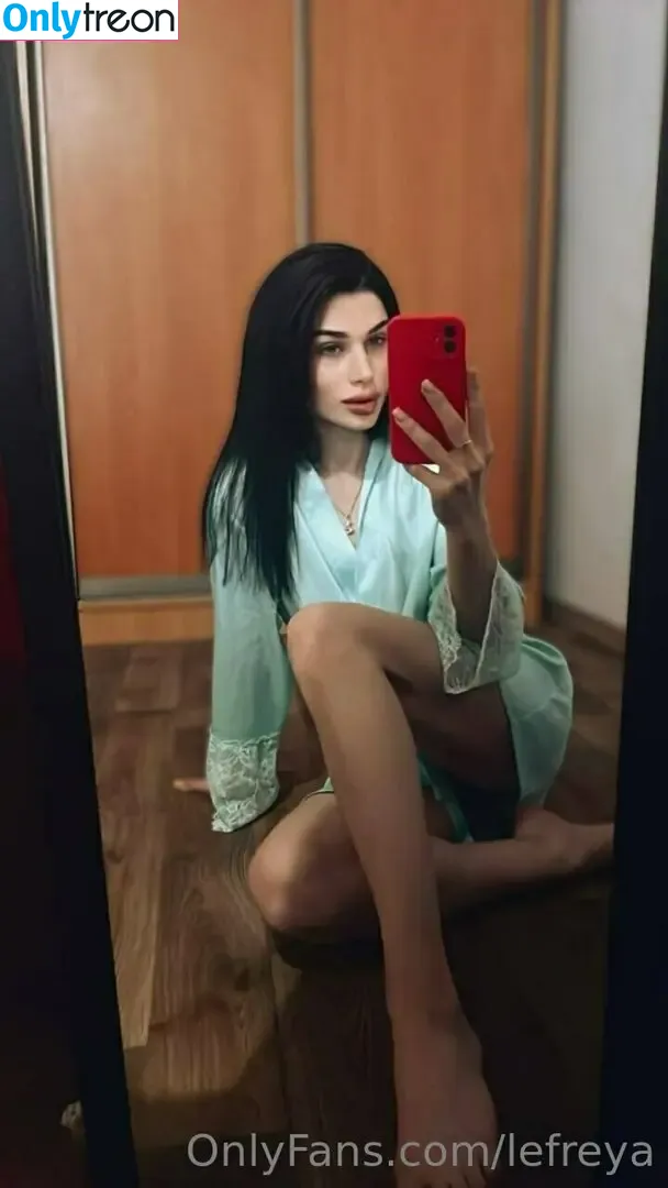 lefreya nude photo #0009 (lefreya.juno)