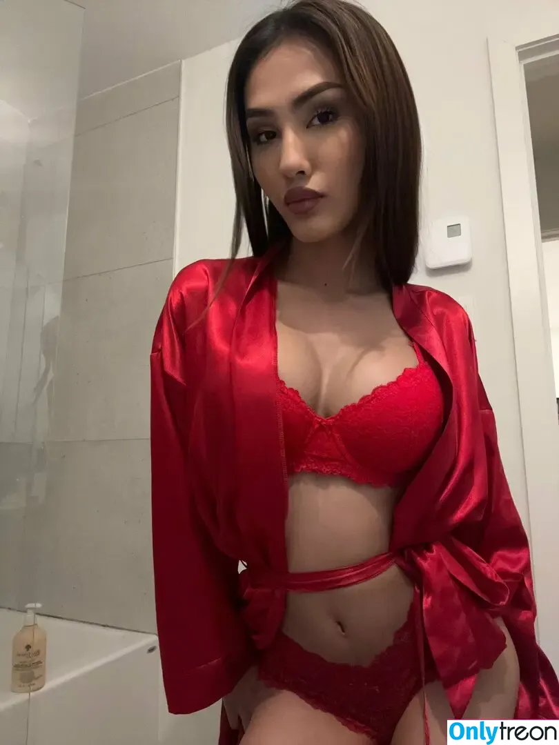 Leigh nude photo #0014 (Lianna Lei / leiigh_xo / liannalei)