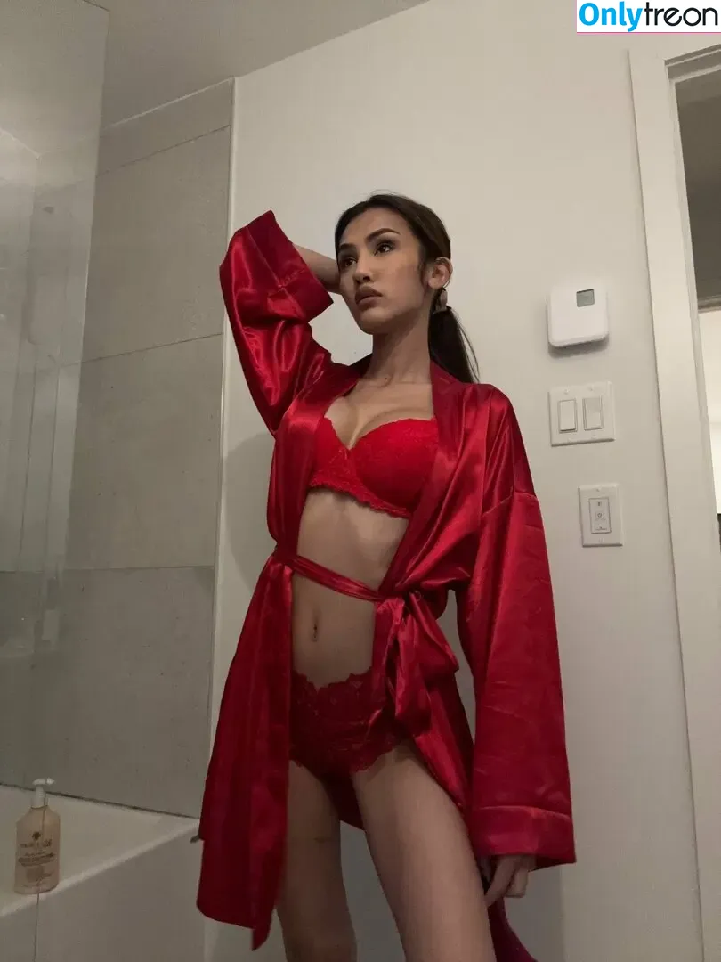 Leigh nude photo #0015 (Lianna Lei / leiigh_xo / liannalei)