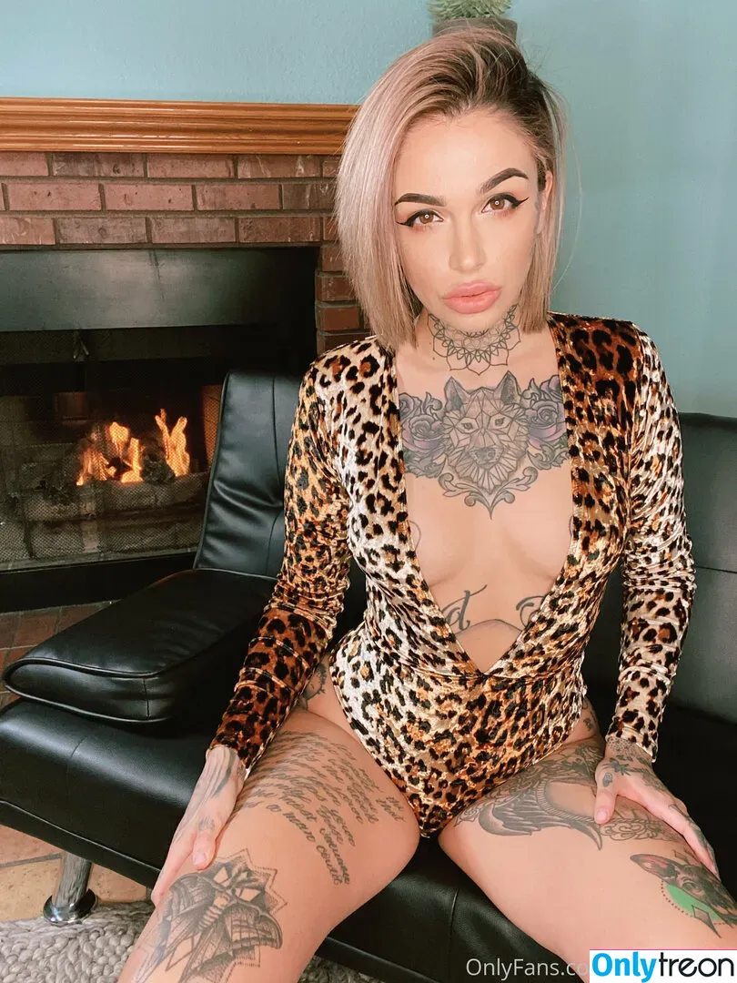 leighravenx голая photo #0065 (leighravenx)