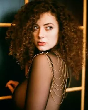 Leila Lowfire / Leilalowfire1 / leilalowfire фото голая #0255