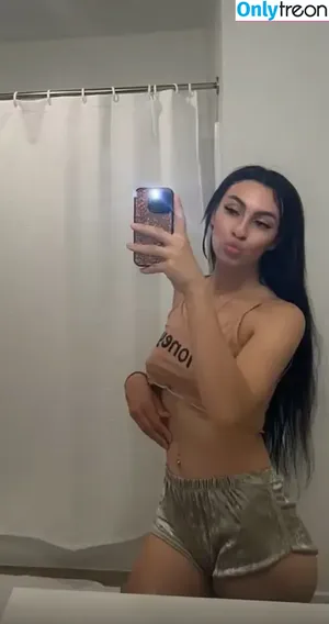 Leiloni / luvleiloni nude photo #0005