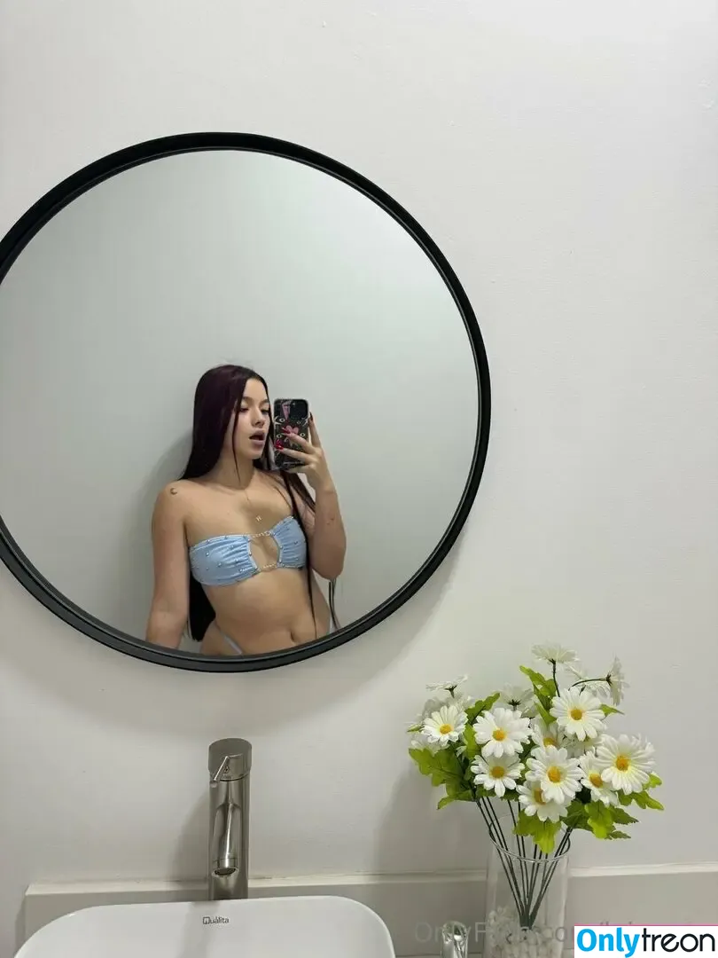 leissxxx nude photo #0005 (_.leissy)