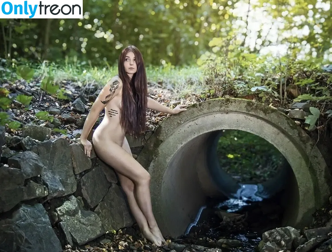 Leisy Lucy nude photo #0263 (Leisy_lucy / leisy_lucy_official / leisylucy)