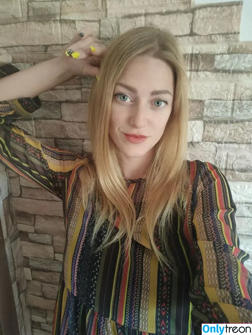 lelbloom голая photo #0015 (Leyla Bloom / lilybloom_)