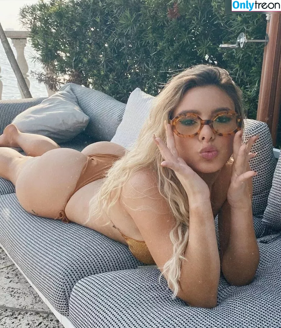 Lele Pons голая photo #0140 (lelepons)